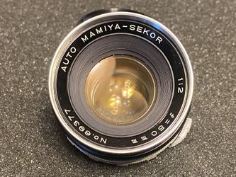 Lens Mamiya Sekor 50 mm. Vintage