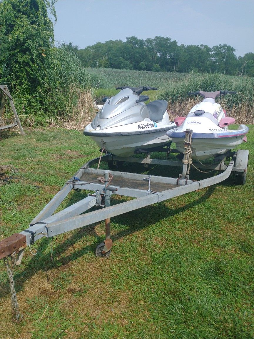 2001 Wave Runner XLT & 1996 Waver Raider 1100 Triple