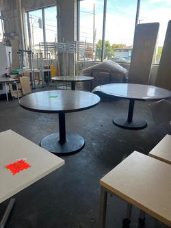 Round Wood Tables 4' 