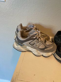 Youth shoes Sz 1.5