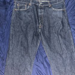 $30 Navy 501s Levi Jeans Size 40x32