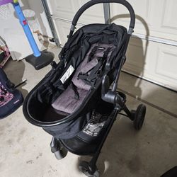 Carseat And Stroller 
