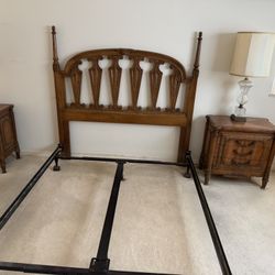 Wood Vintage Bedroom Set
