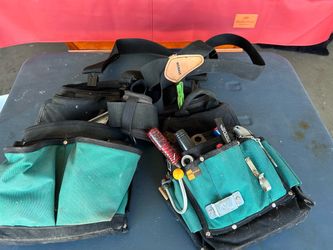 Set of nail bags