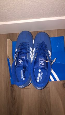 Adidas Samoa size 11