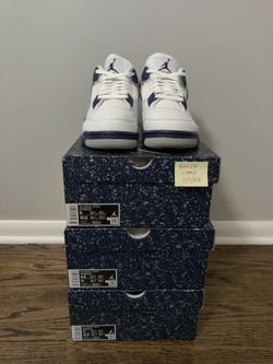 Air Jordan 4 Retro Midnight Navy