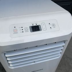 Black and decker portable air conditioner and heater w remote window kit  for Sale in Pearland, TX - OfferUp