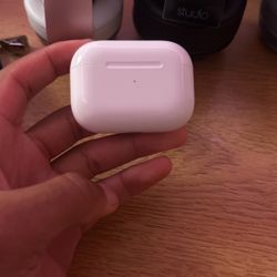Air Pods Pros Gen 2 With Box 