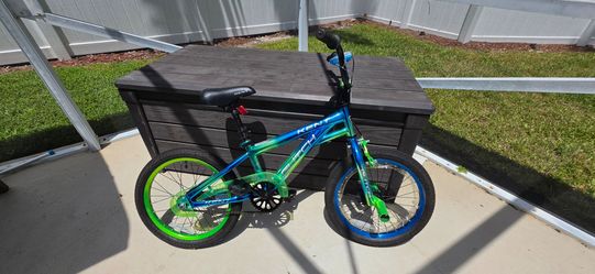 Kent Glitch Kids BMX Bike