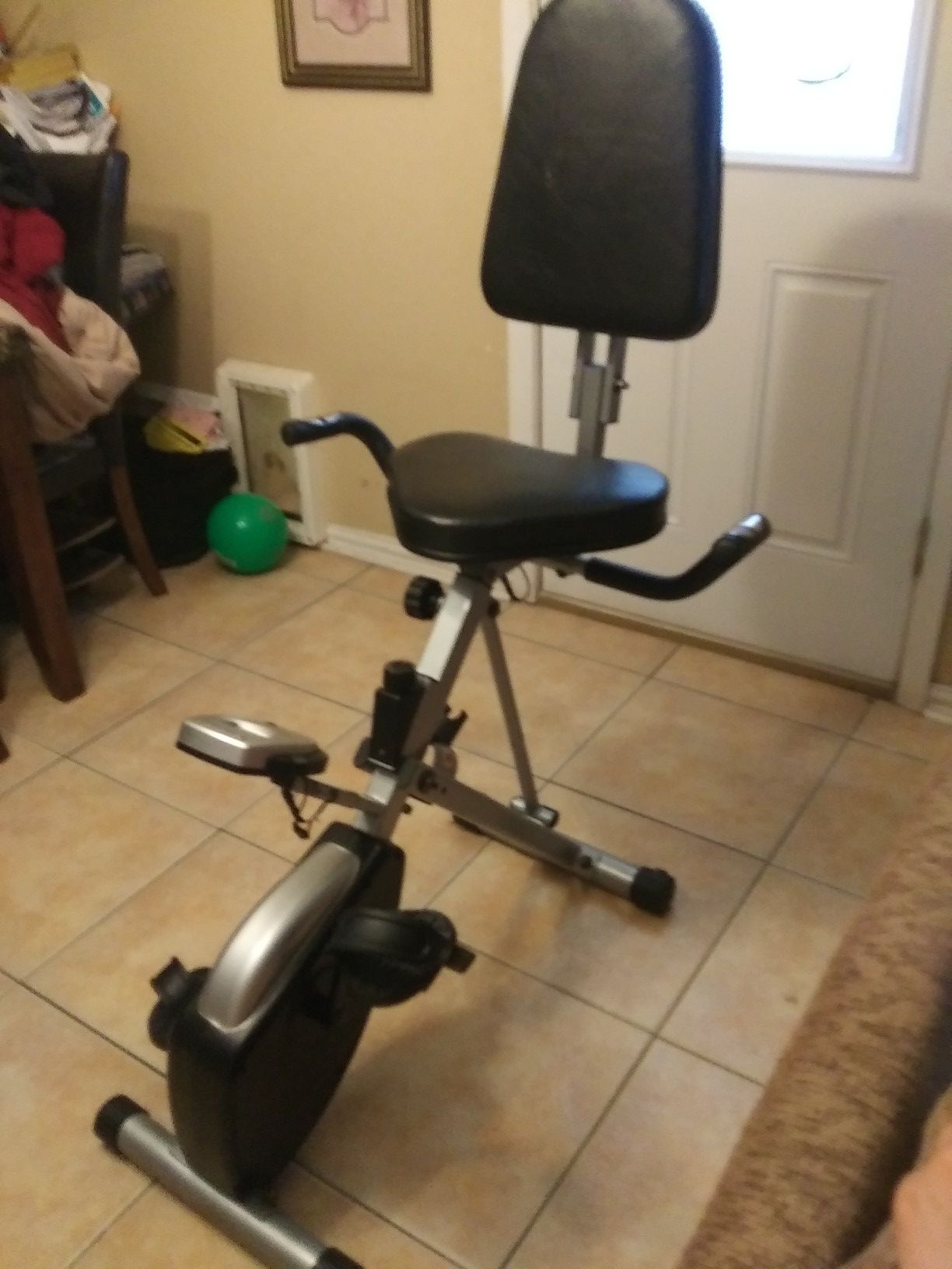 Hammacher Schlemmer Foldaway Recumbent Exercise Bicycle