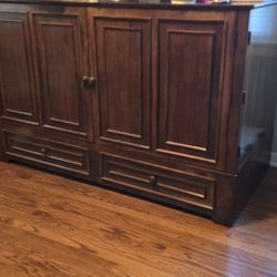 Queen Size Murphy Bed 