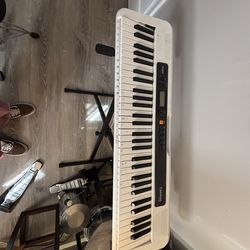 Casio Casiotone CT-S200