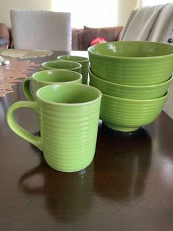 Ceramic mug and bowl