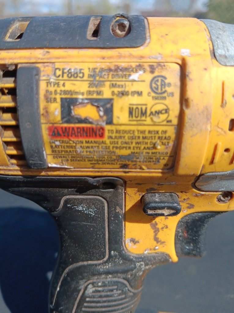 Dewalt 20V 1 4 Inch Cordless Impact Driver CF885 With 1.3ah
