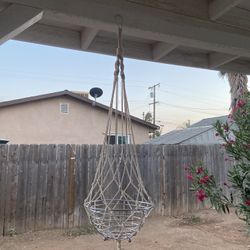 Macrame Fruit Holder /flower Pot Holder Make It A Nite Stand Hanging Table 
