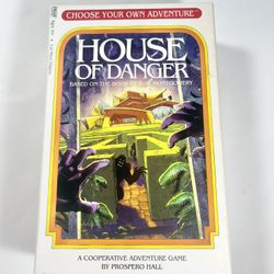 HOUSE OF DANGER -A Choose Your Own Adventure Strategy Game from Z-Man Games 2018