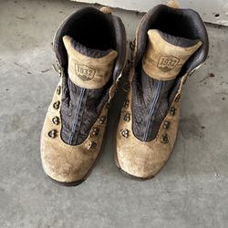 Danner Hiking Boots Women Size 7
