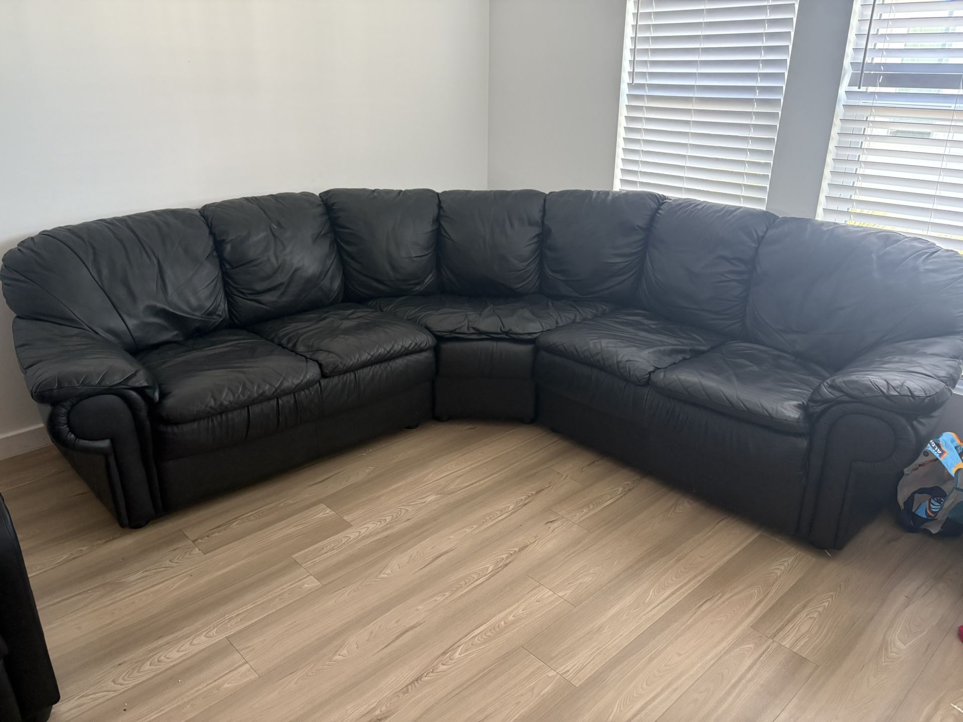 Sofa Leather Black 