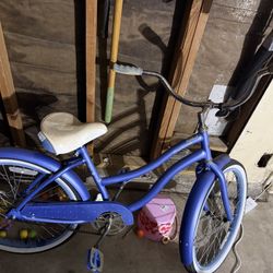 Kids Huffy 24” Cranbrook Cruiser Bike