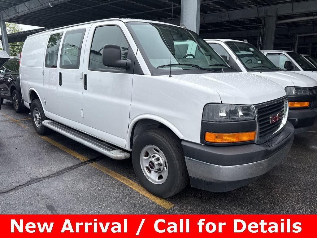 2023 Chevrolet Express Cargo
