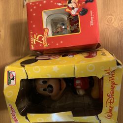 Kellogg’s Keebler Walt Disney World Resort Bobble Head Mickey and Disney Store Exclusive Mickey’s 75th Anniversary Mickey Mouse Special Edition Colle