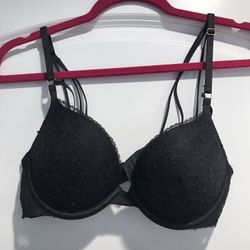 Victoria’s Secret Push-up Lace Bra