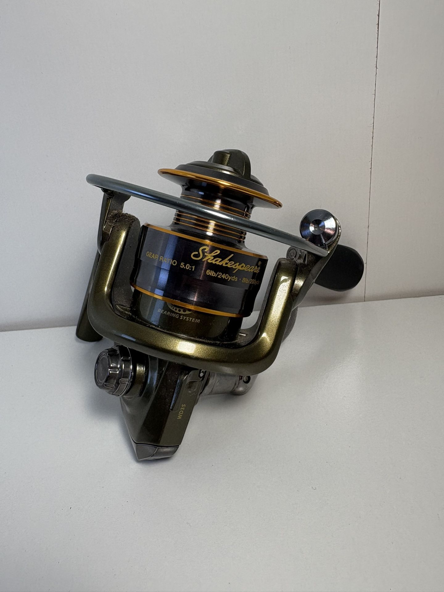 Shakespeare Wild Series Spinning Fishing Reel