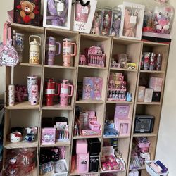 Cosmetics & Accessories