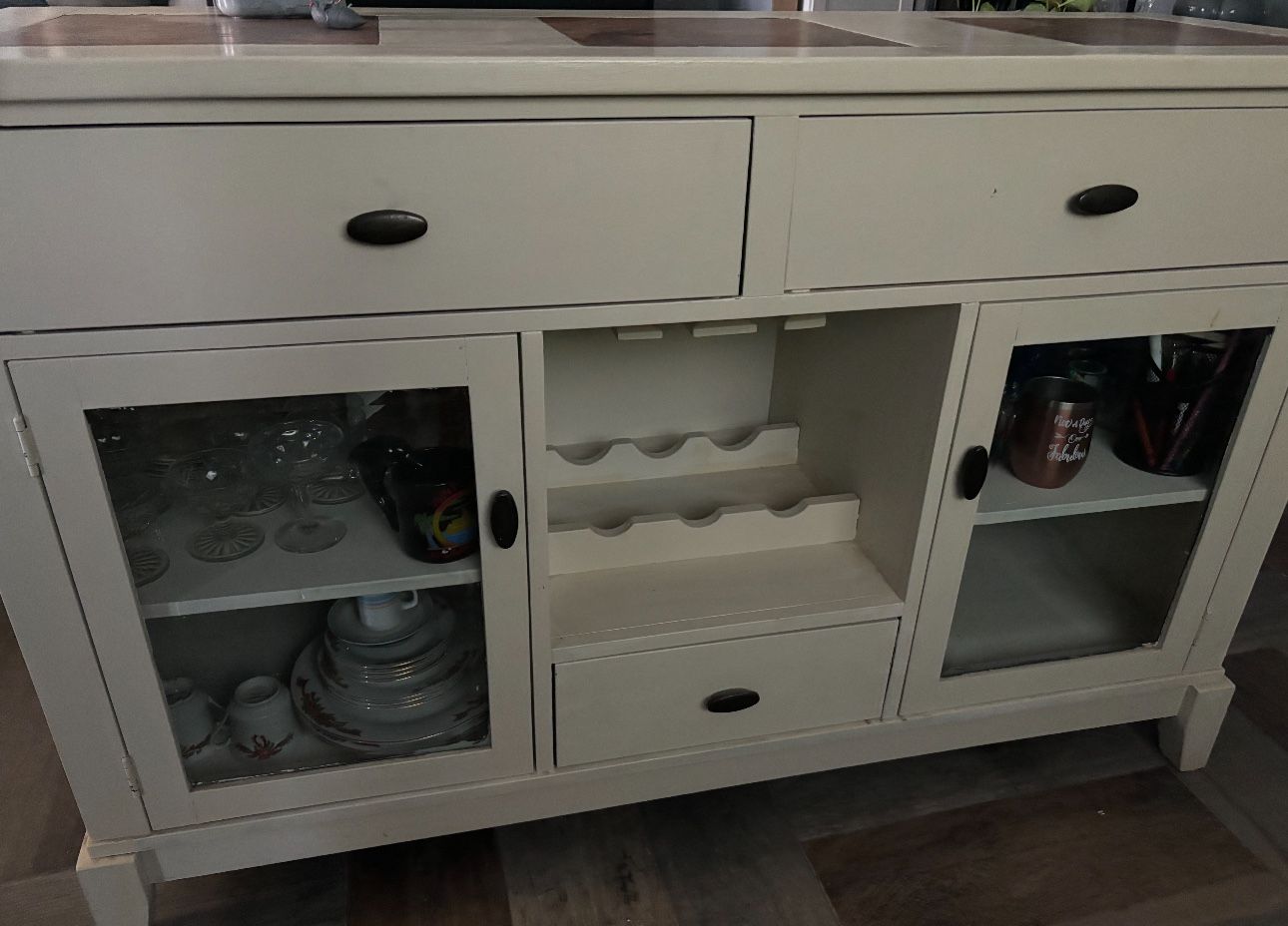 Wine Cabinet table