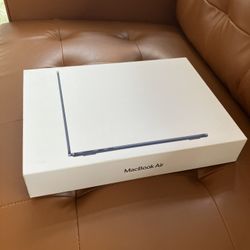 MacBook Air M4, 16Gb, 256Gb