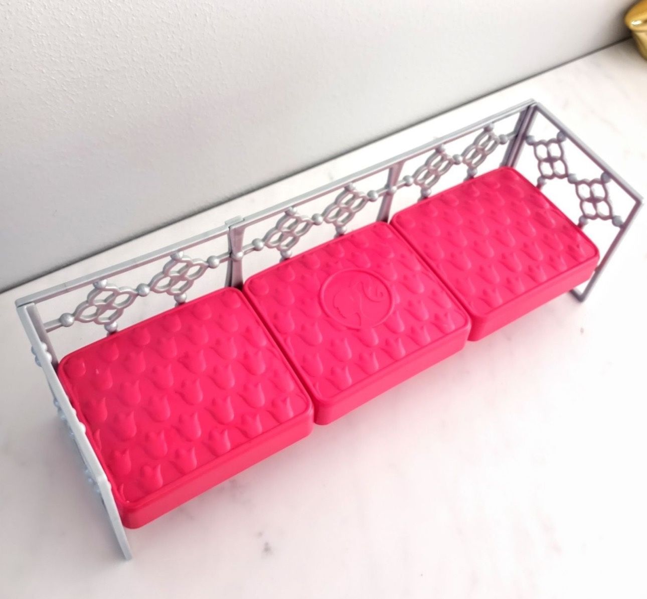 ✨VINTAGE BARBIE DOLL BARBIE COUCH BARBIE DOLL HOUSE BARBIE SOFA BARBIE FURNITURE