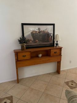 Headboard/Entryway table
