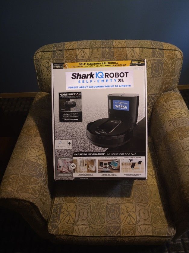 Shark IQ Robot Self-Empting XL