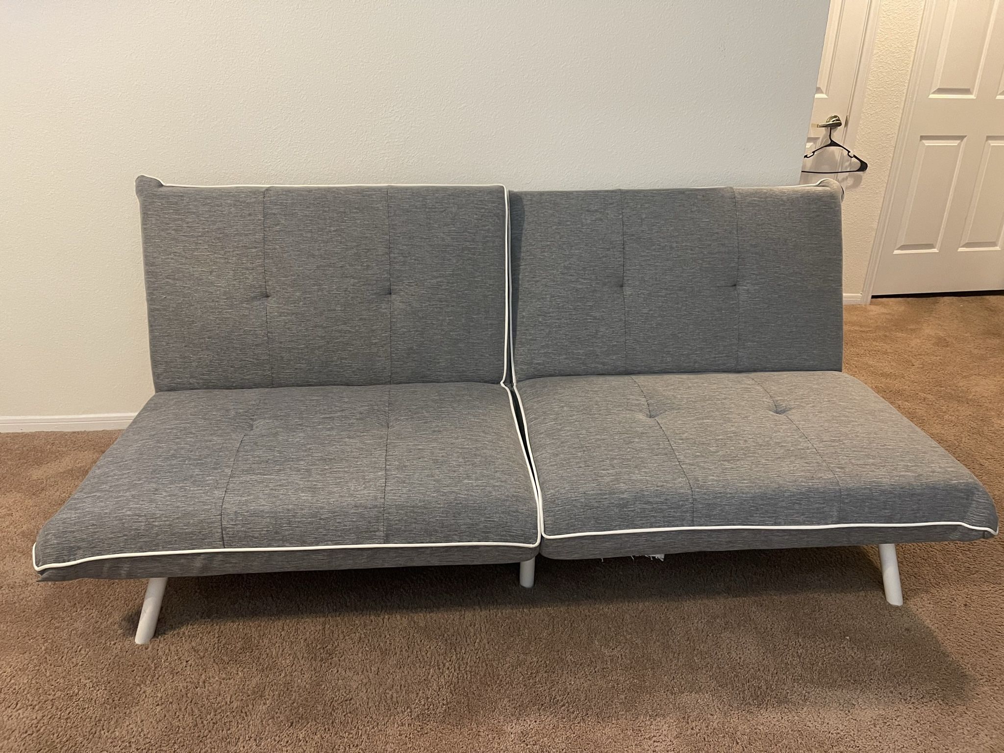Gray Futon