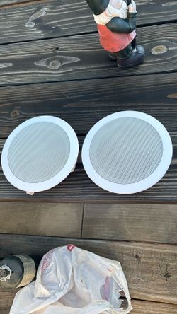 Home Theater Speakers 