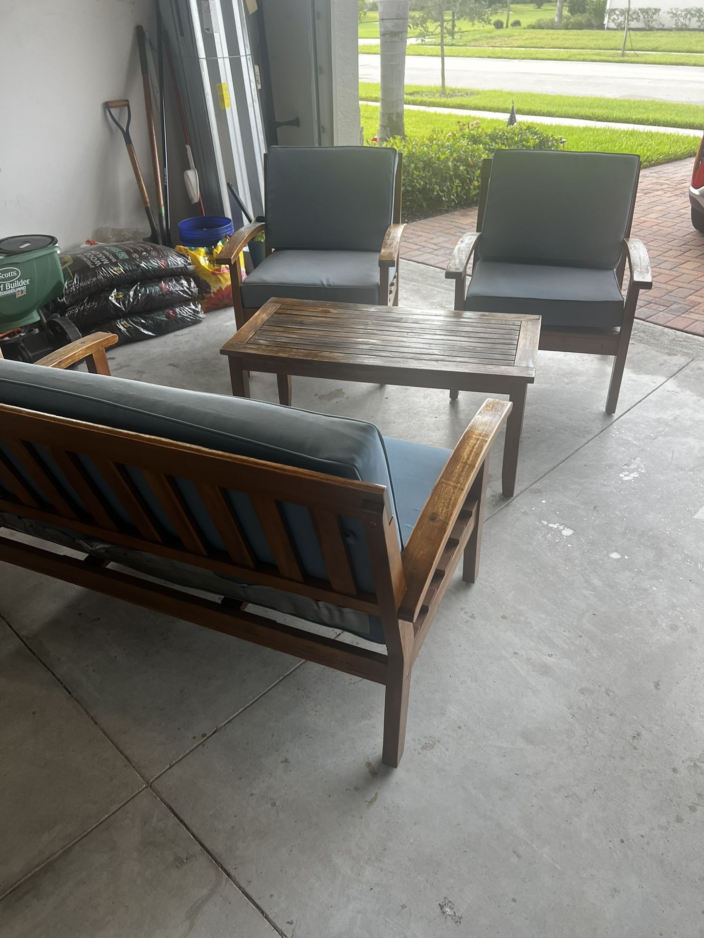 Outdoor Patio Furniture