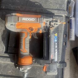 Rigid Brad nail gun 