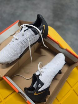 Boy soccer Cleats