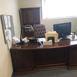 Office Furniture Free