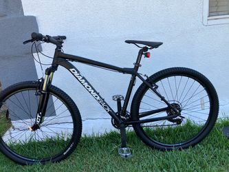 Diamondback overdrive 29er. Mountain bike  20 inch frame
