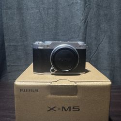 Fujifilm Xm5 Silver