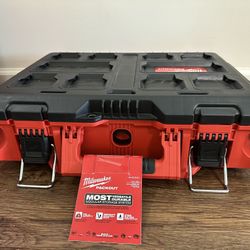 milwaukee packout medium tool box