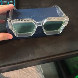 1.1 millionaire sunglasses LV