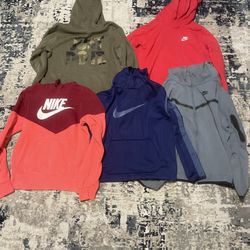 10 Women’s Nike Hoodies Bulk