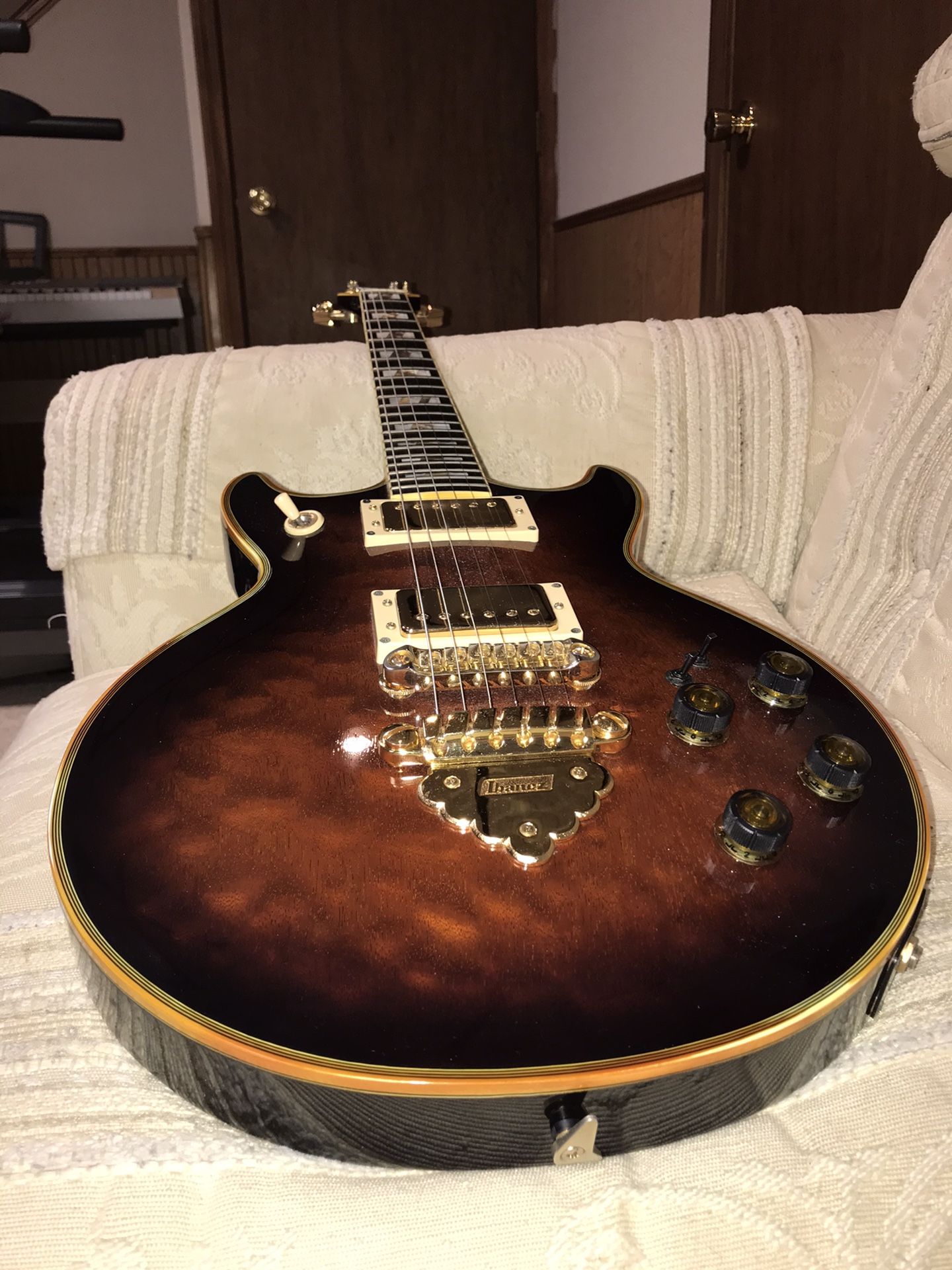 Ibanez Artist AR305 AR-305 1983 Made in Japan Near Mint like AR-300 AR300 MIJ