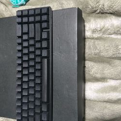 GANSS ALT-71 Mechanical Gaming Keyboard - Blue Clicky Switches - RGB