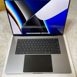 Apple MacBook Pro 16” 2021 Space Gray with over 2.5 years of AppleCare+ Coverage