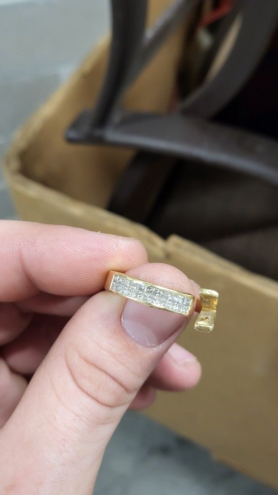 18k Solid Gold/ Diamond Ring /earthmine Diamonds