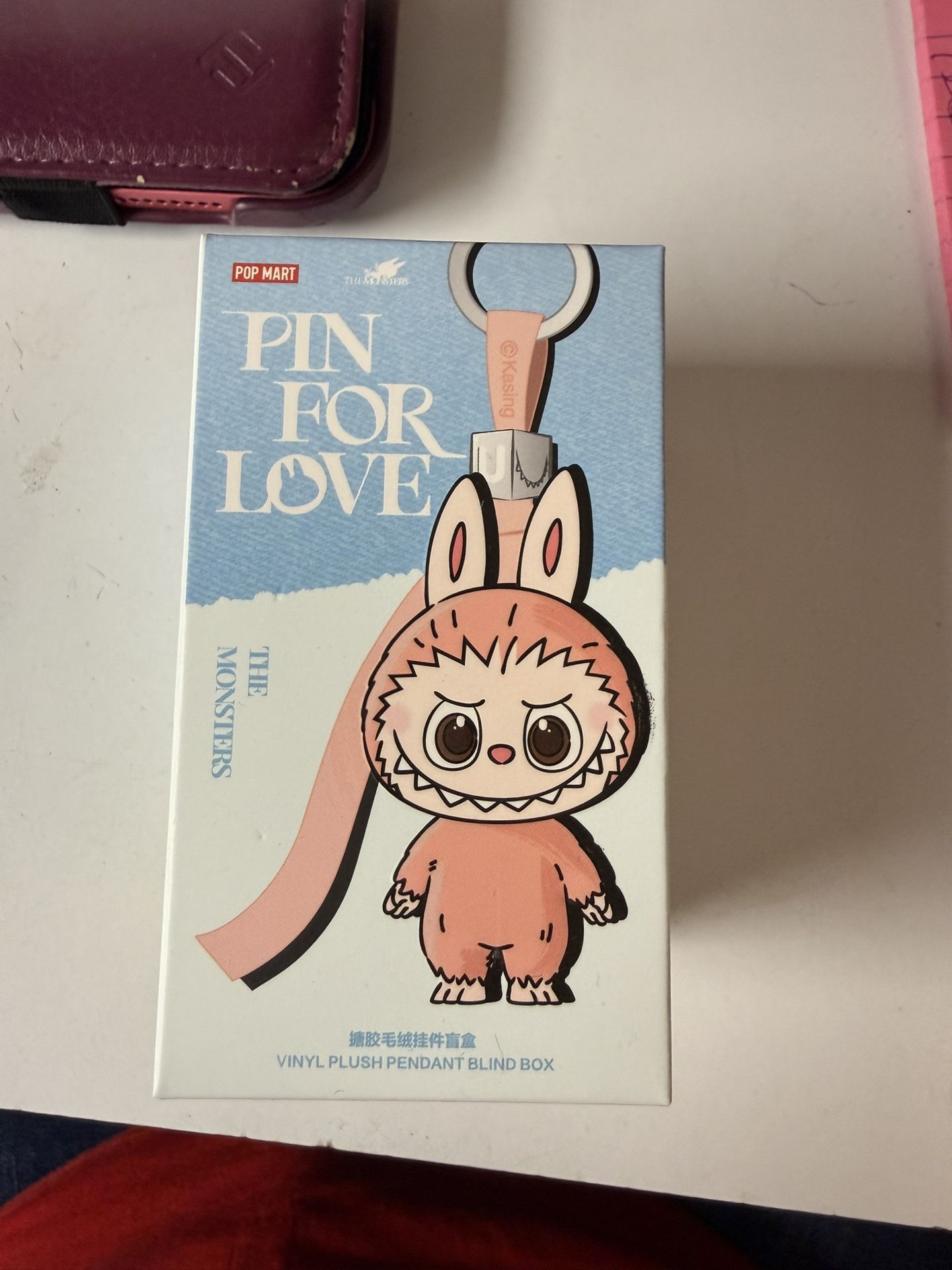Labubu Pin For Love - &