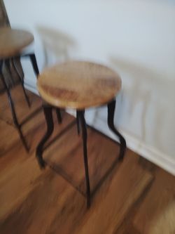 Silla giratoria para bar